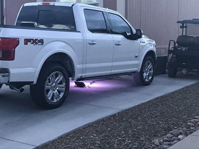 430 truck wtih light